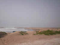 38 l'oceano ad Essaouria.JPG (46857 byte)
