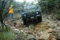 Land-Rover-16.jpg (84869 byte)