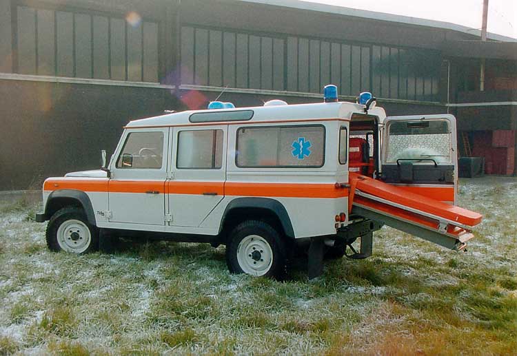 Defender 110 Italian Ambulance